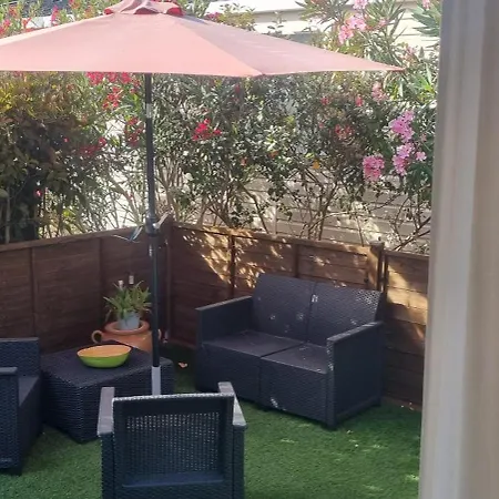 Mobil-home Grand Confort Proche De La Сasa de vacaciones Hyères